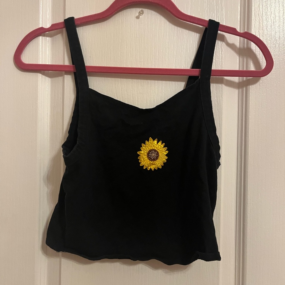 Black Cropped Tank Top with Sunflower Application